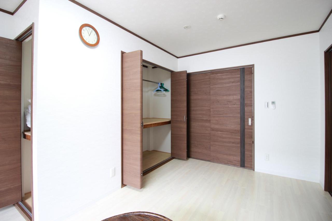 マンションかわた Lägenhet Osaka Exteriör bild